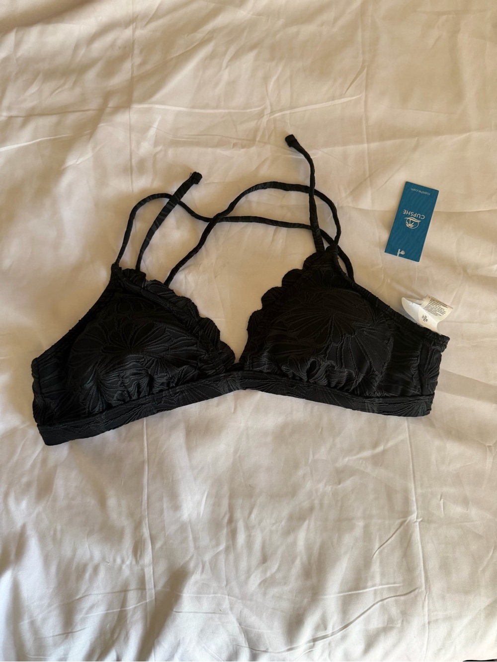 Women’s Black Lace Bralette - cupshe - Picture 2 of 5